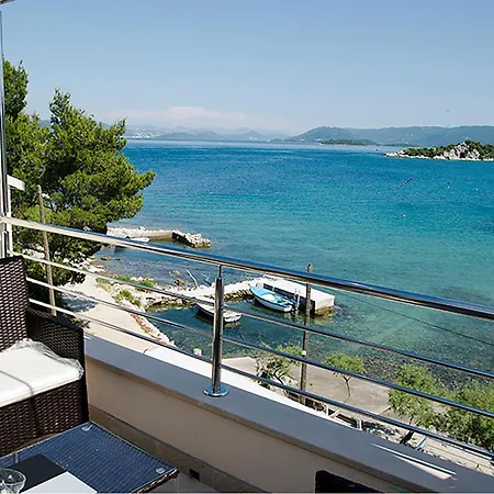 Appartement Cozy In With Wifi Sreser